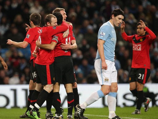 马卡：皇马近期比赛陷入混乱，阿隆索面临未完成的建队挑战（马卡：皇马连战失序，阿隆索的重建任务仍未完成）