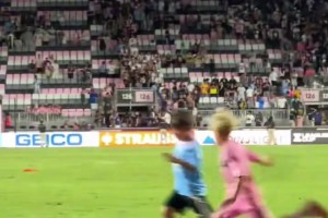 TA：帕尔特伊已接受黄潜的体检；明天他将在伦敦出席听证会（TA：帕尔特伊完成黄潜体检，明日赴伦敦参加听证会）