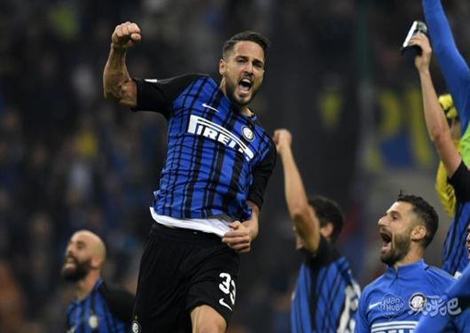 每体：巴萨对莱比锡边锋努萨感兴趣，球探负责人已到现场考察（每体：巴萨相中莱比锡翼锋努萨，球探主管已赴现场考察）