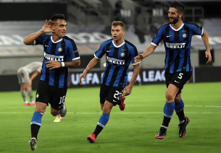 国米大战利物浦，巴萨PK法鹰，参与截图预测今夜欧冠的比分（今夜欧冠：国米VS利物浦，巴萨对阵法鹰，截屏参与比分预测）