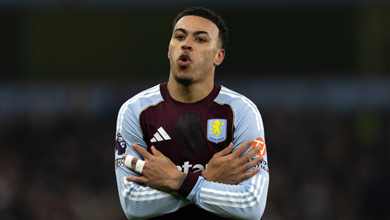 欧冠夺冠赔率：巴萨1赔4.5领跑 皇马利物浦紧追（欧冠夺冠赔率：巴萨1赔4.5居首 皇马、利物浦紧随其后）